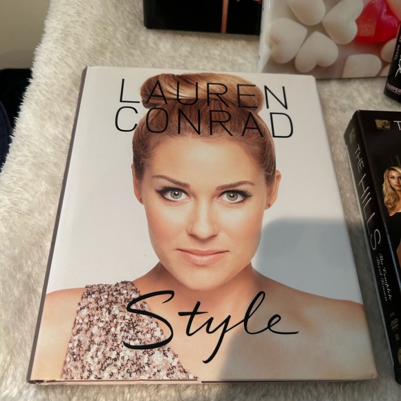 Lauren Conrad Collection - Picture 11 of 13